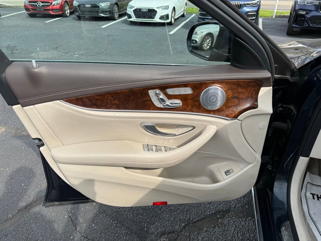 Used 2017 Mercedes-Benz E 300 4MATIC w/ Premium 1 Package image 11