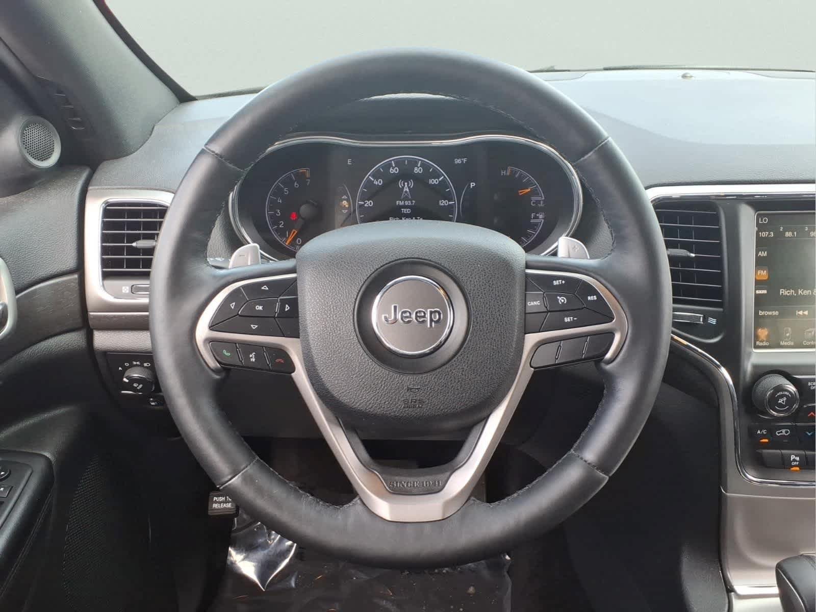 Used 2017 Jeep Grand Cherokee Altitude AWD/4WD image 18
