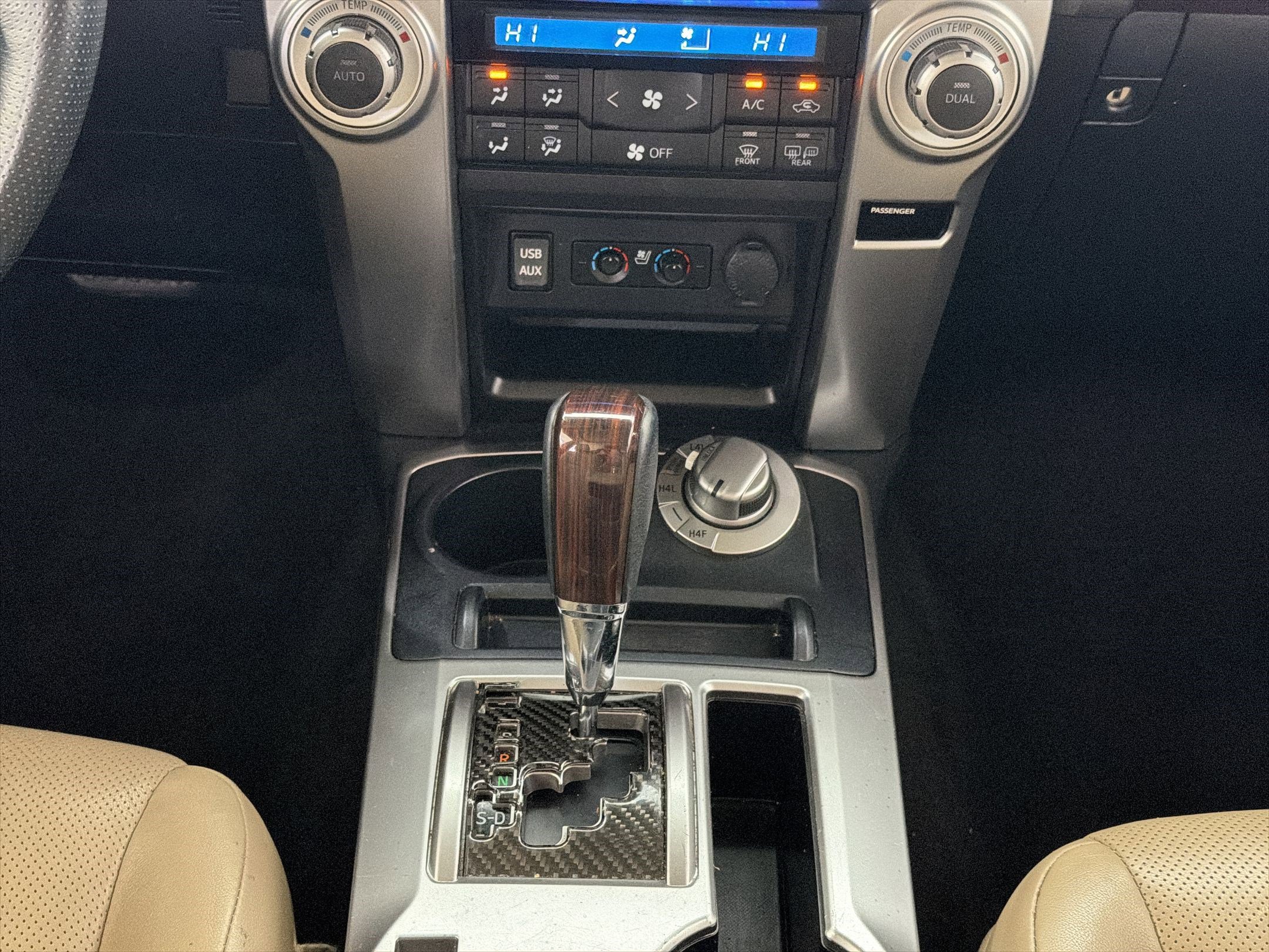 Used 2019 Toyota 4Runner Limited AWD/4WD image 18