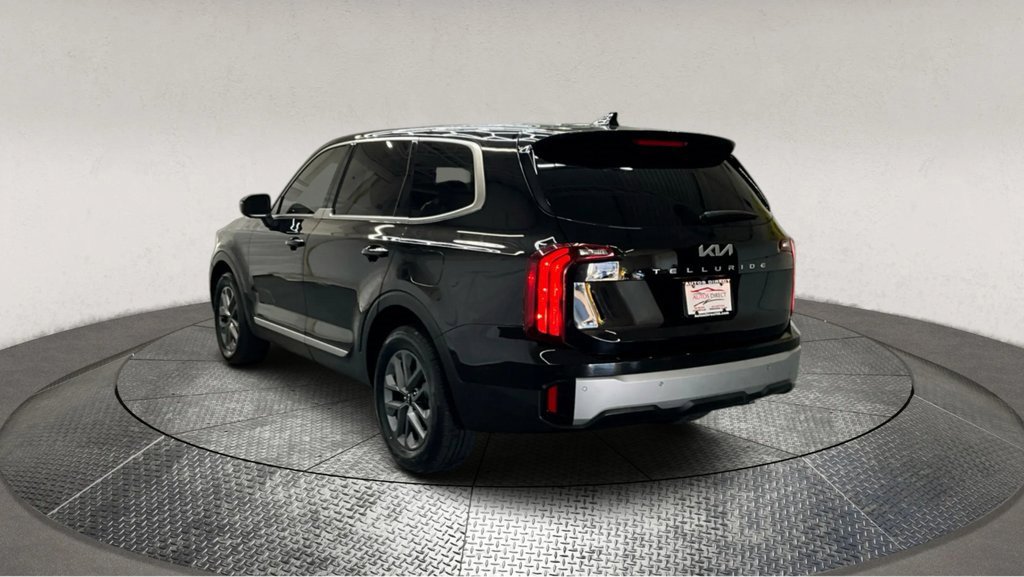Used 2024 Kia Telluride LX image 6