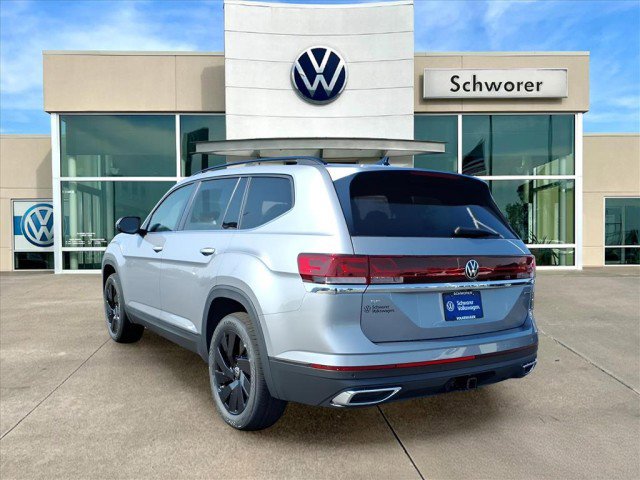 New 2026 Volkswagen Atlas SE image 11