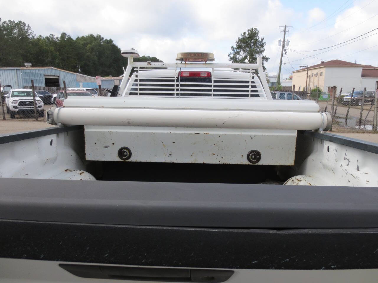 Used 2017 RAM 3500 Tradesman image 7