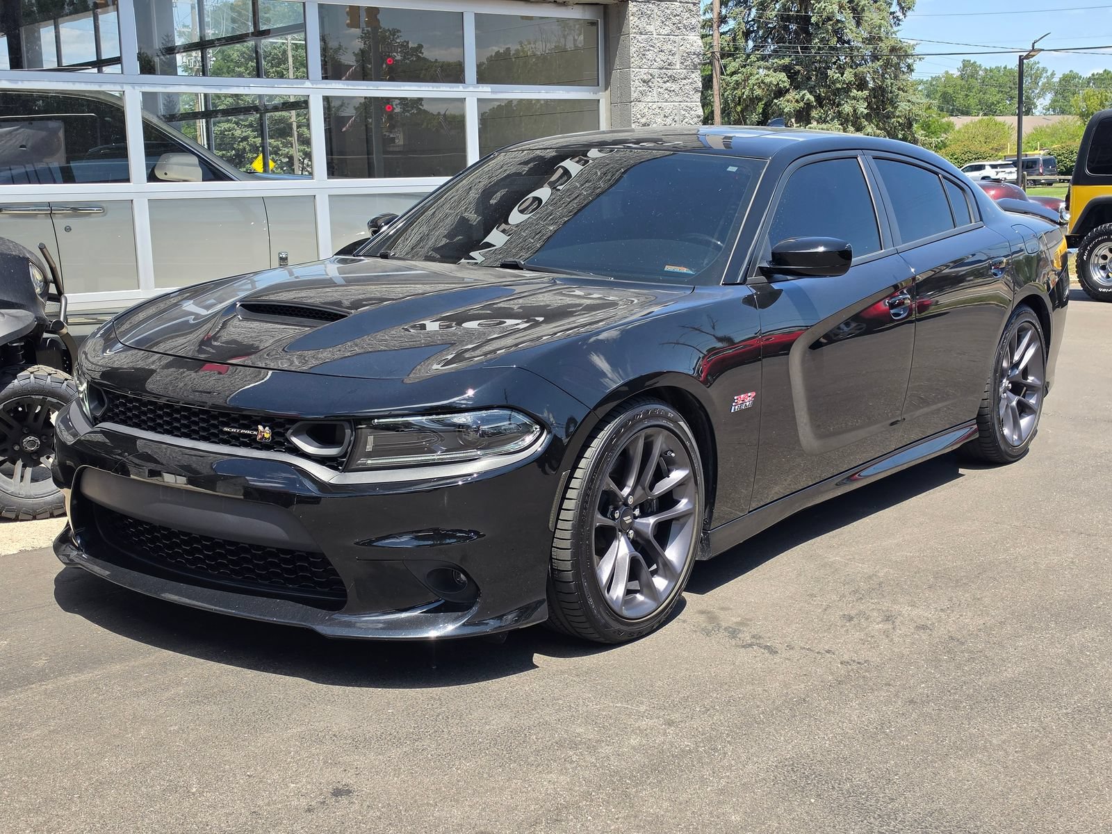 Used 2023 Dodge Charger Scat Pack w/ Harman/Kardon Audio Group RWD image 1