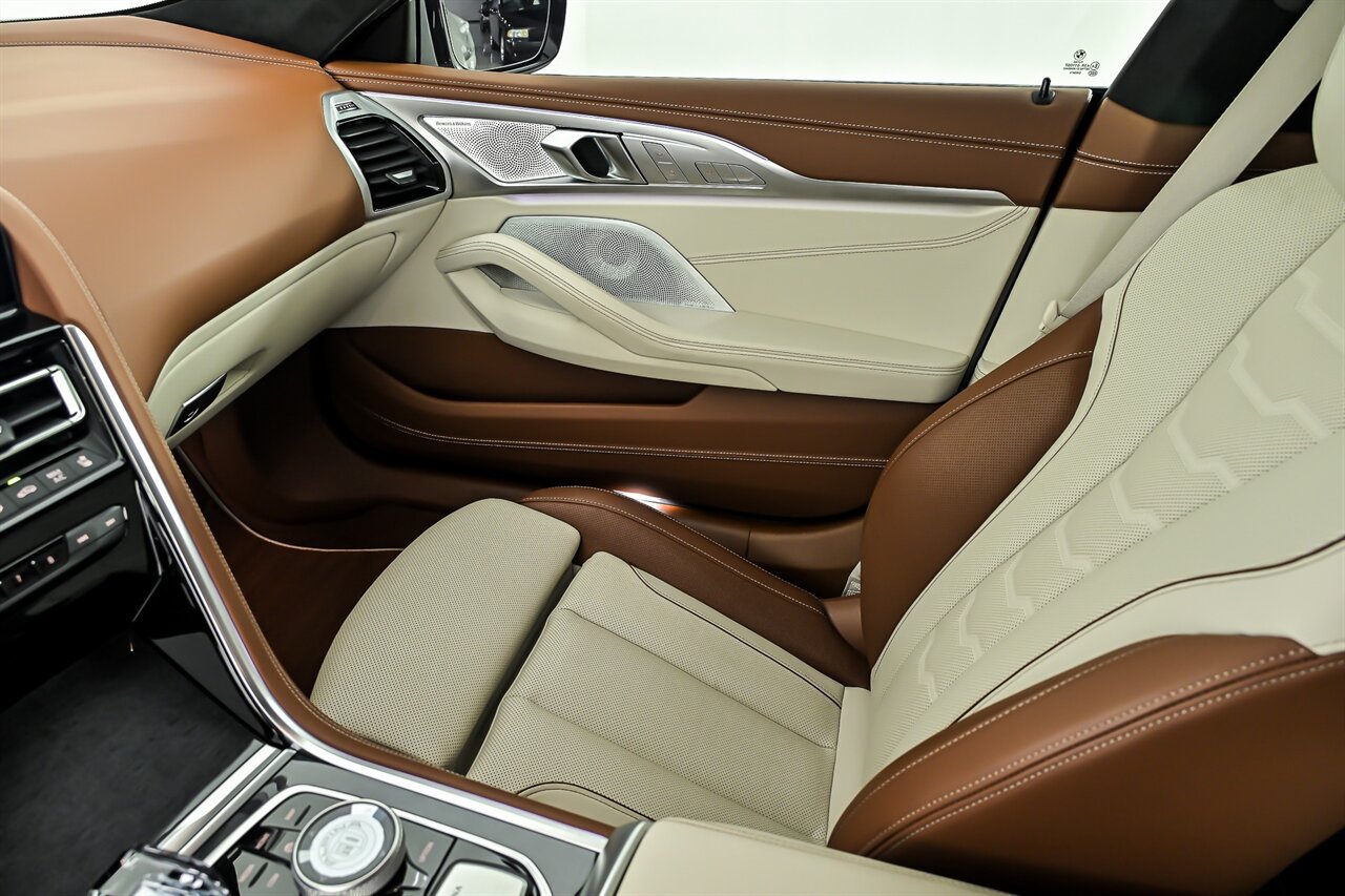 Used 2025 BMW ALPINA B8 xDrive Gran Coupe AWD/4WD image 32