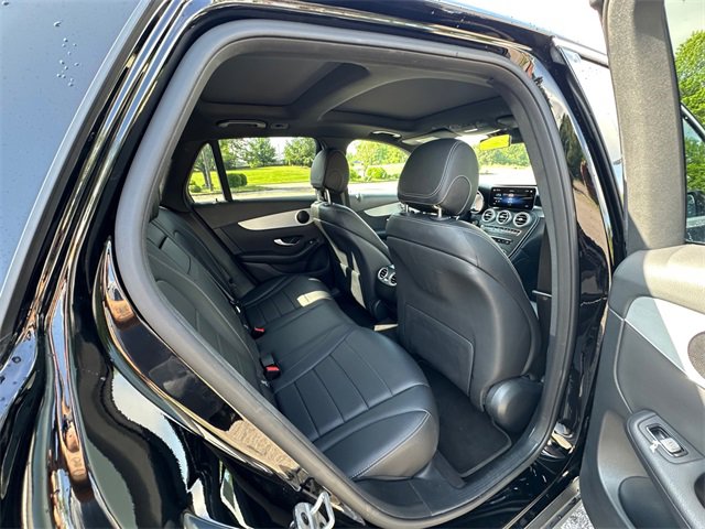 Used 2022 Mercedes-Benz GLC 300 image 17