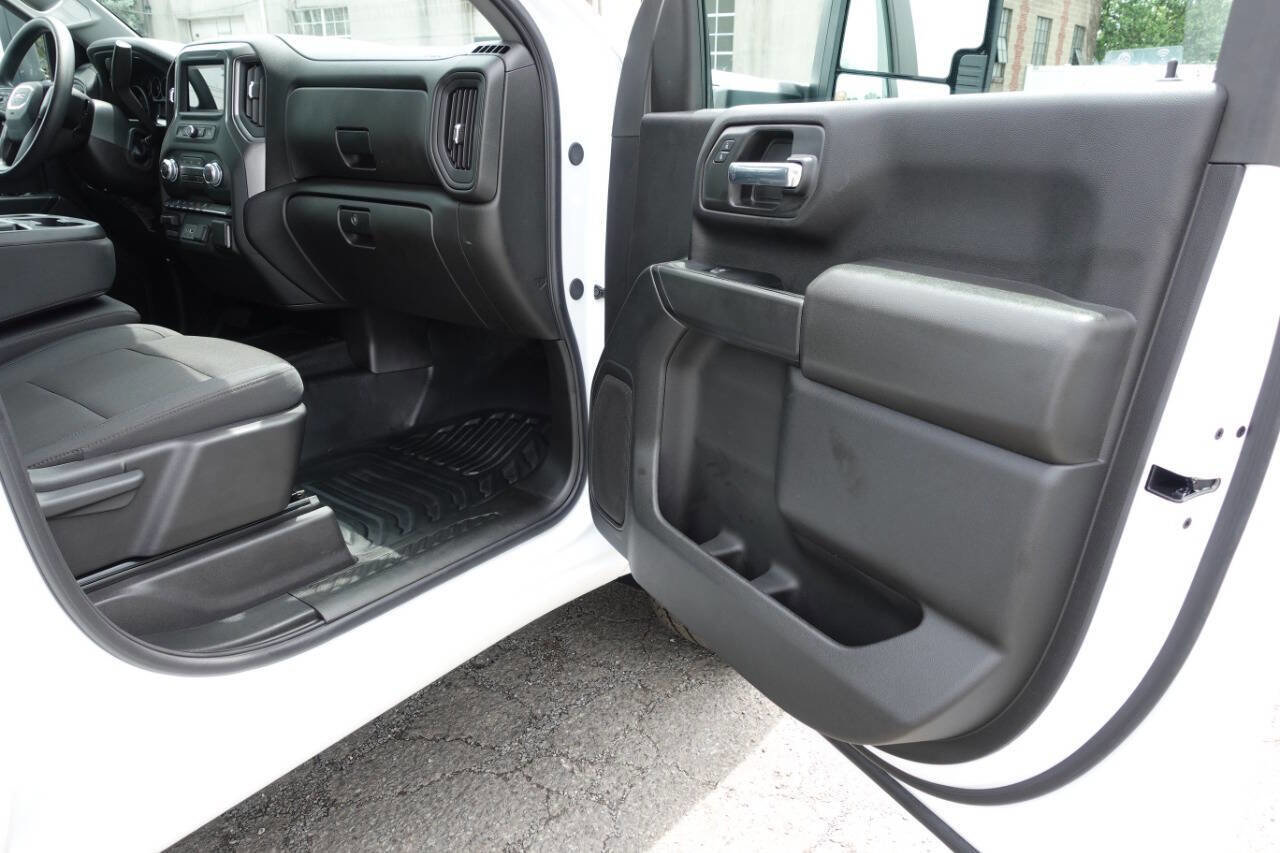 Used 2024 GMC Sierra 2500 Pro w/ Convenience Package image 31