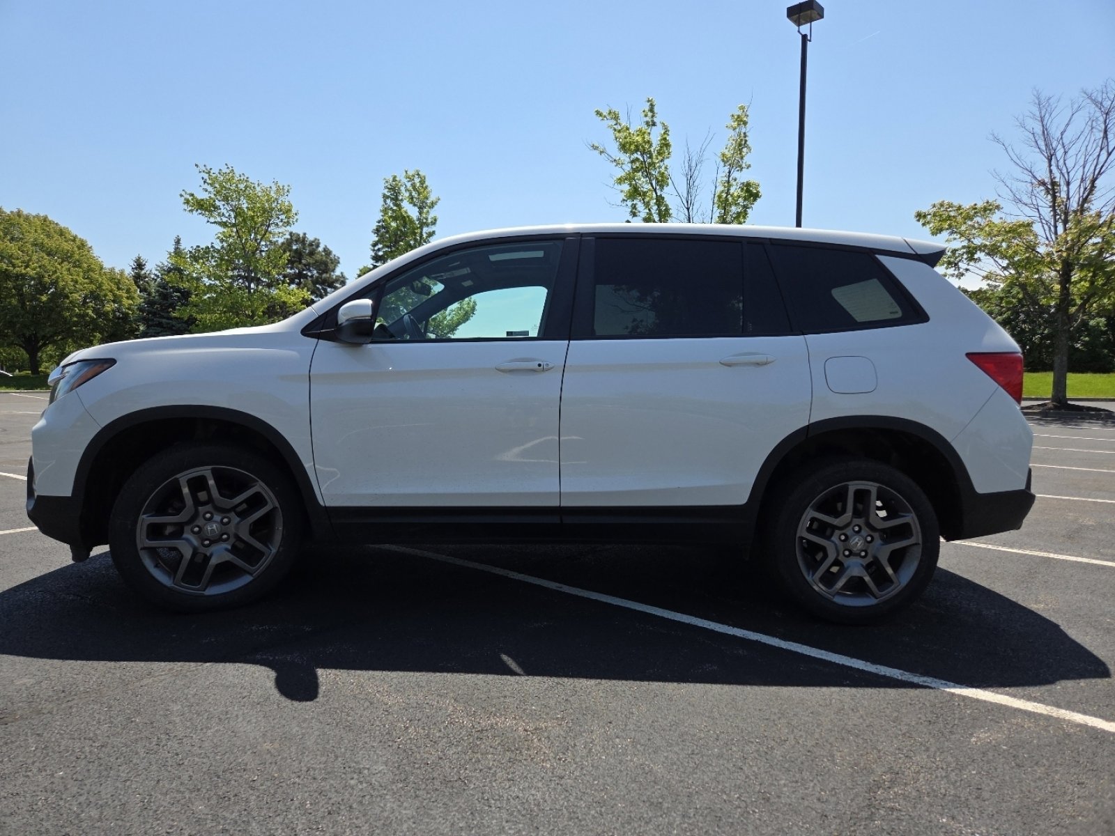 Certified 2023 Honda Passport EX-L image 21