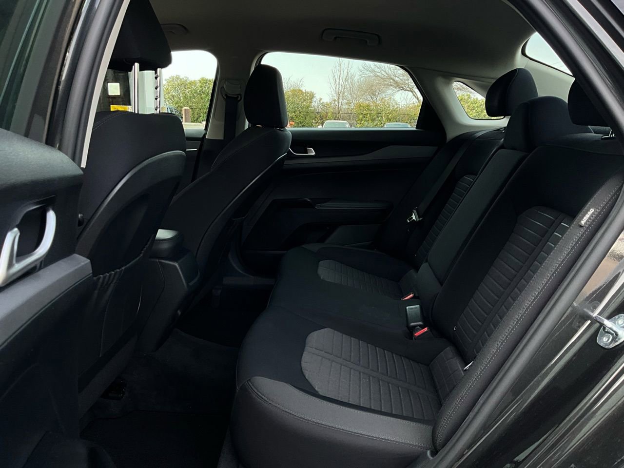 Used 2025 Kia K5 LXS image 11