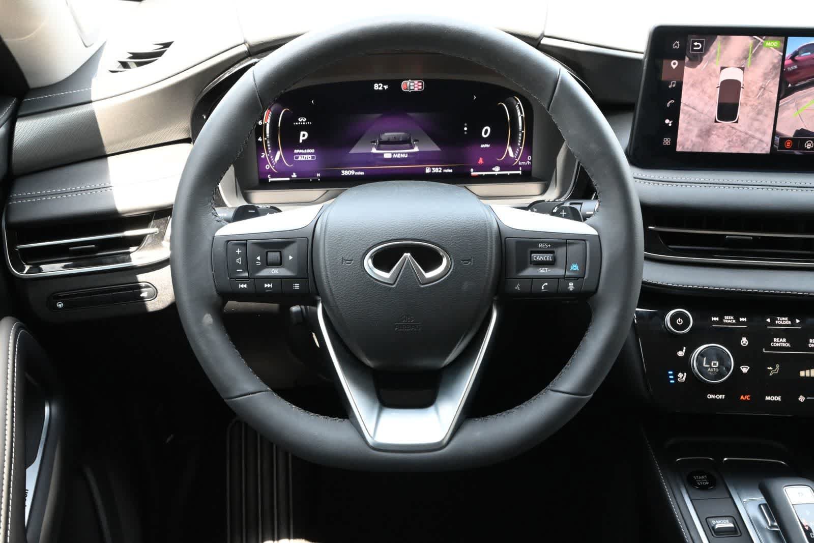 Certified 2026 INFINITI QX60 Luxe w/ Cargo Package AWD/4WD image 9