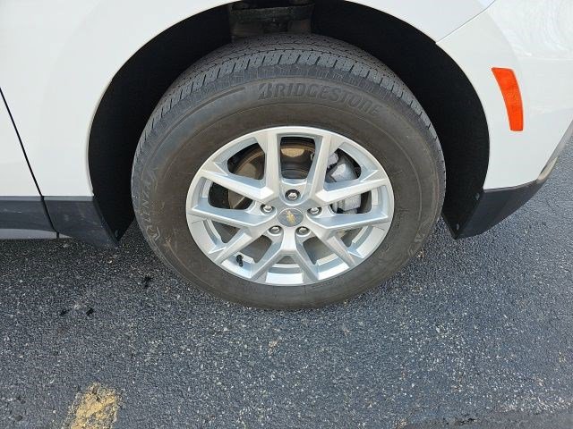 Used 2022 Chevrolet Equinox LT AWD/4WD image 10