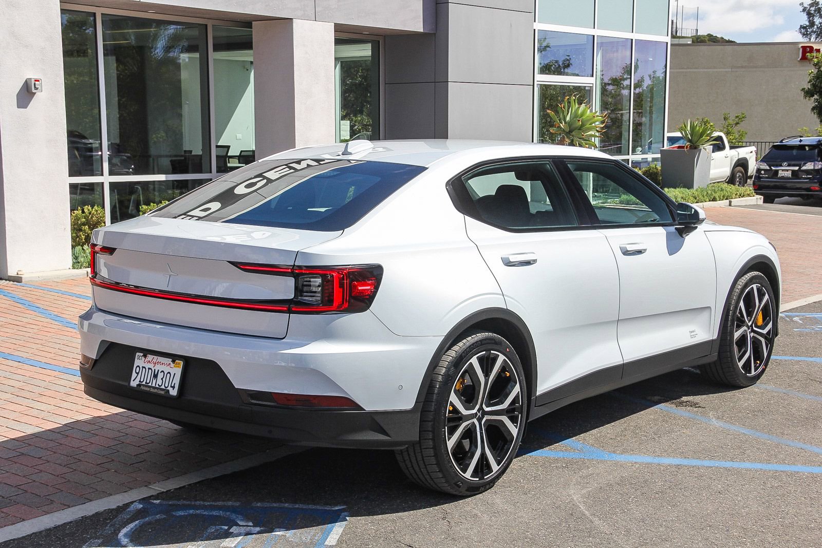Used 2023 Polestar Polestar 2 w/ Pilot Pack image 7