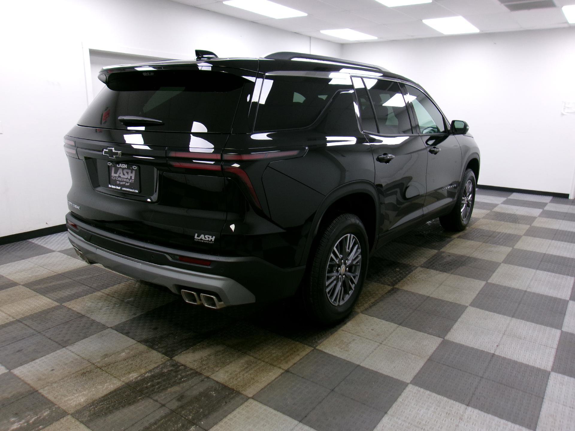 New 2026 Chevrolet Traverse LT w/ Driver Confidence Package image 15