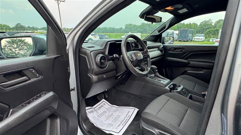 Used 2023 Chevrolet Colorado W/T RWD image 26