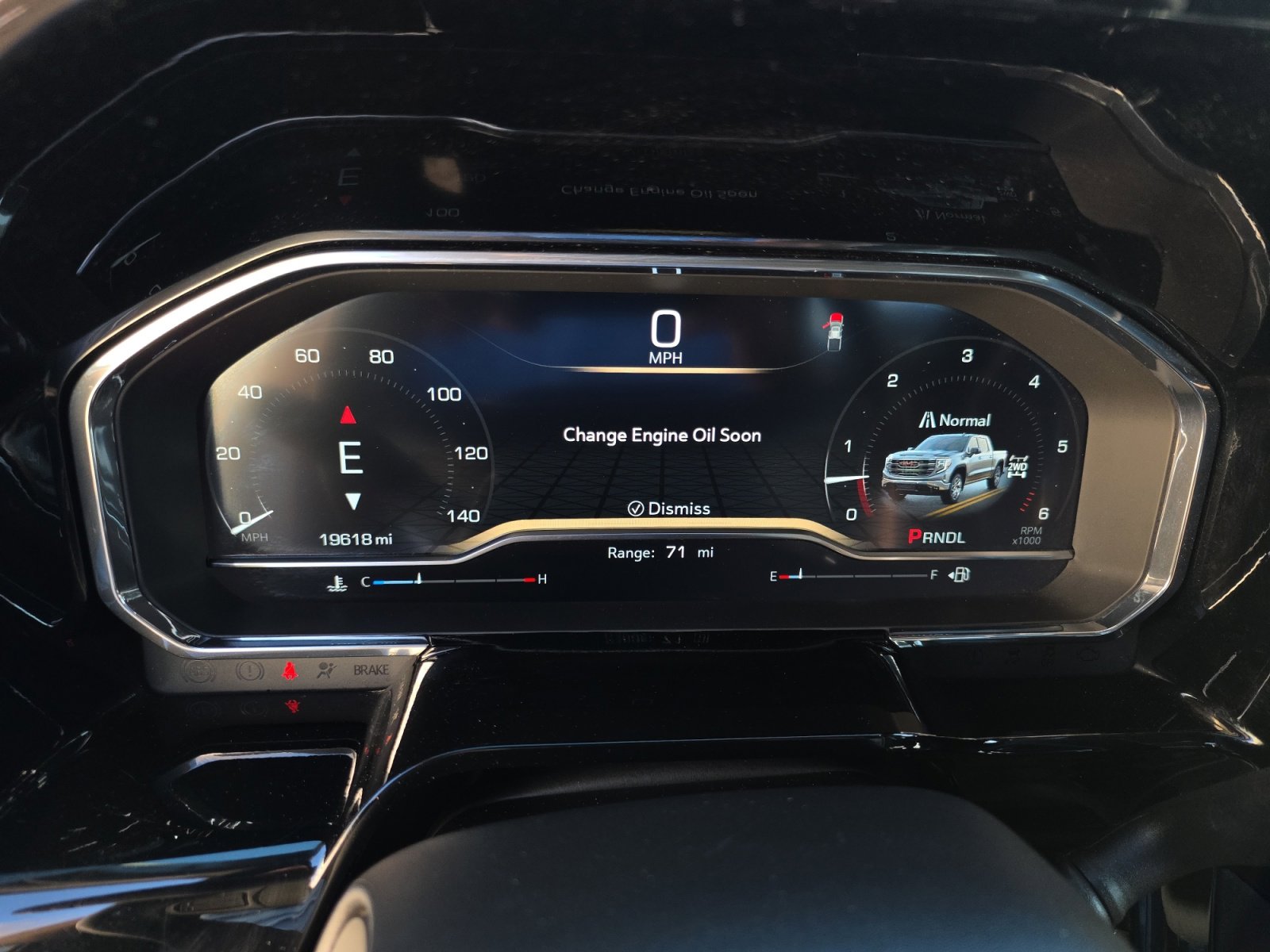 Used 2024 GMC Sierra 1500 SLT image 17