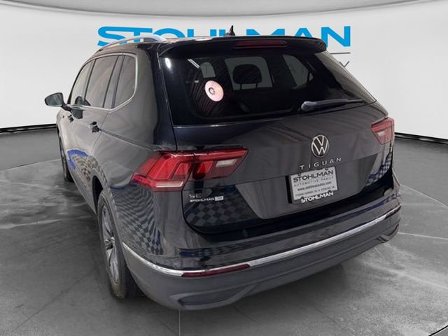 Certified 2022 Volkswagen Tiguan SE FWD image 5