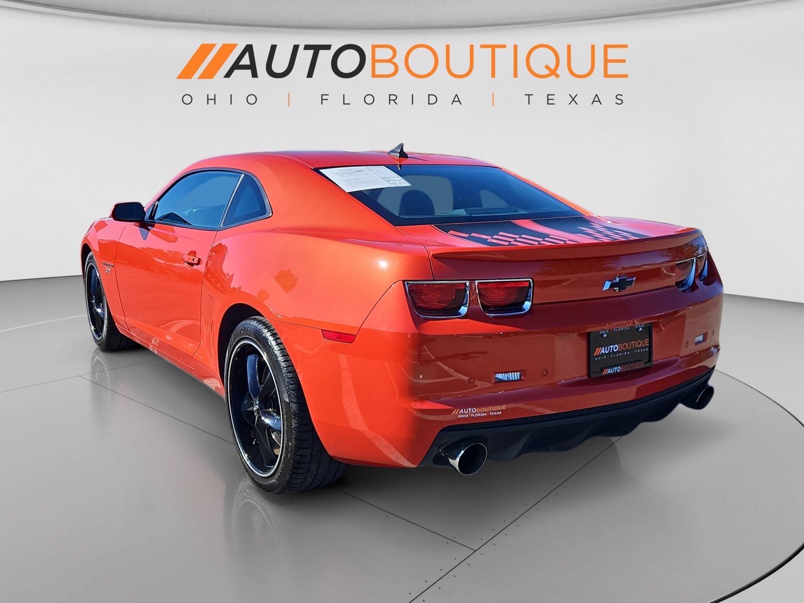 Used 2011 Chevrolet Camaro SS w/ RS Package RWD image 3