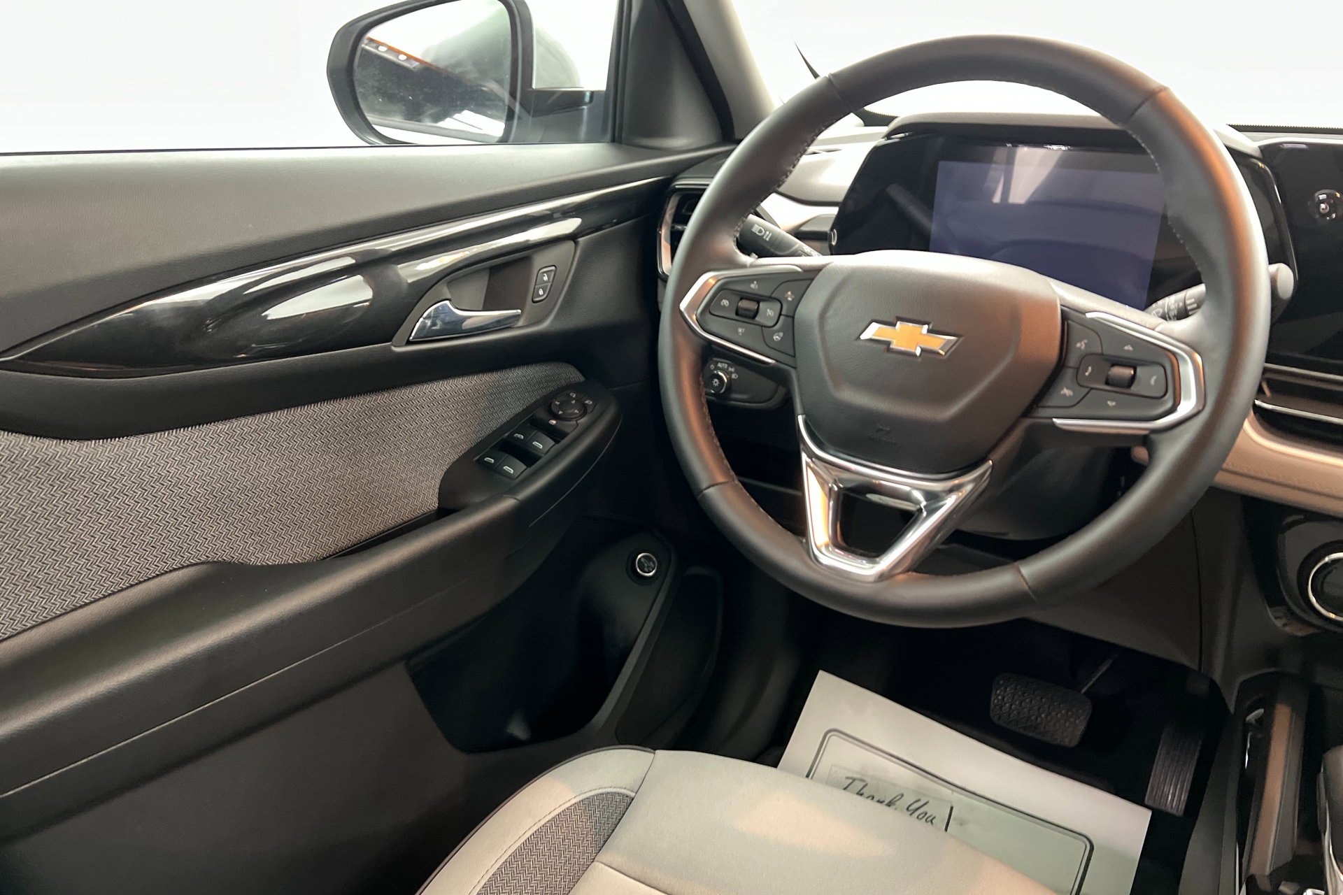 New 2025 Chevrolet TrailBlazer LT w/ Convenience Package image 12