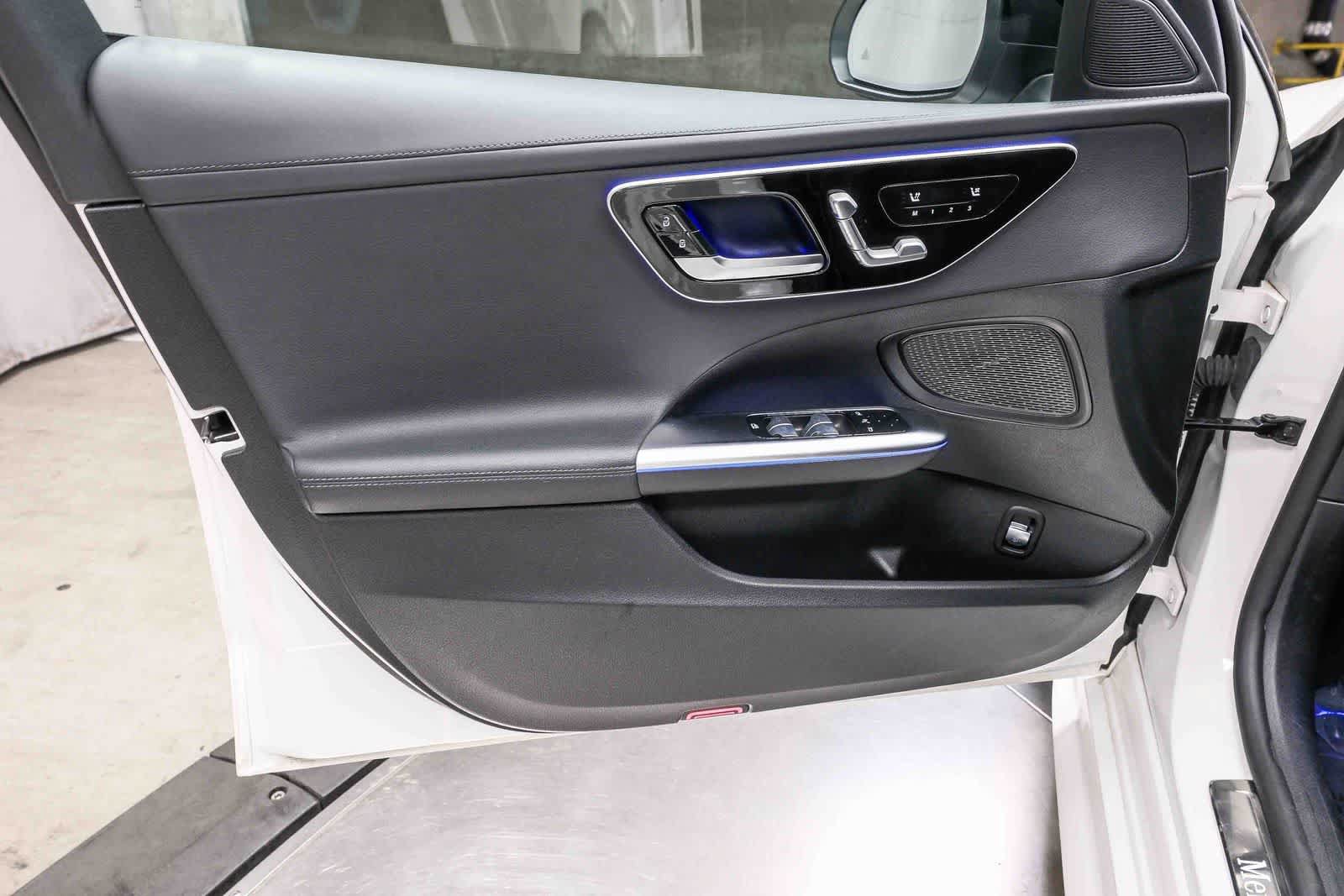 Certified 2022 Mercedes-Benz C 300 Sedan image 27
