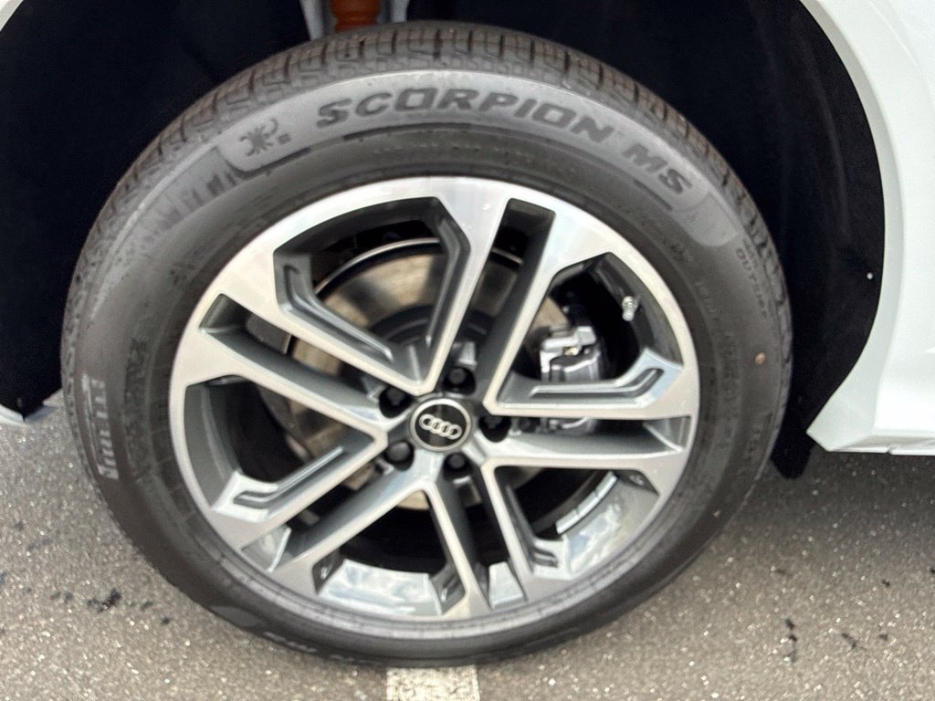 New 2026 Audi Q5 Premium Plus AWD/4WD image 13