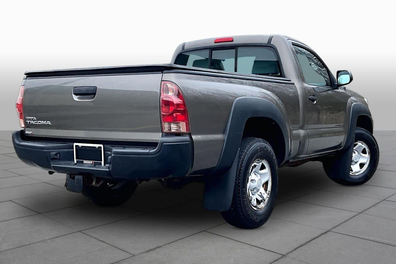 Used 2012 Toyota Tacoma 4x4 Regular Cab image 11