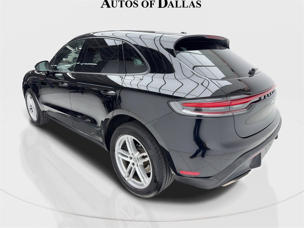 Used 2024 Porsche Macan image 10