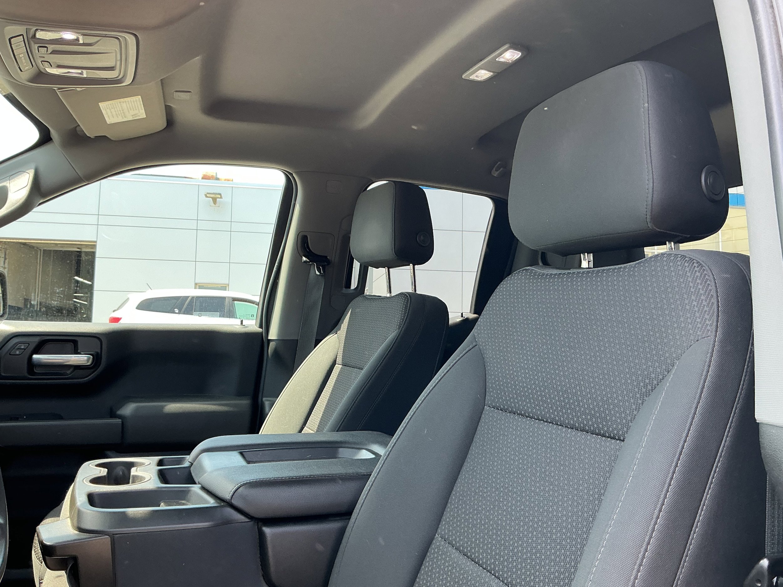 Certified 2021 Chevrolet Silverado 1500 Custom AWD/4WD image 6