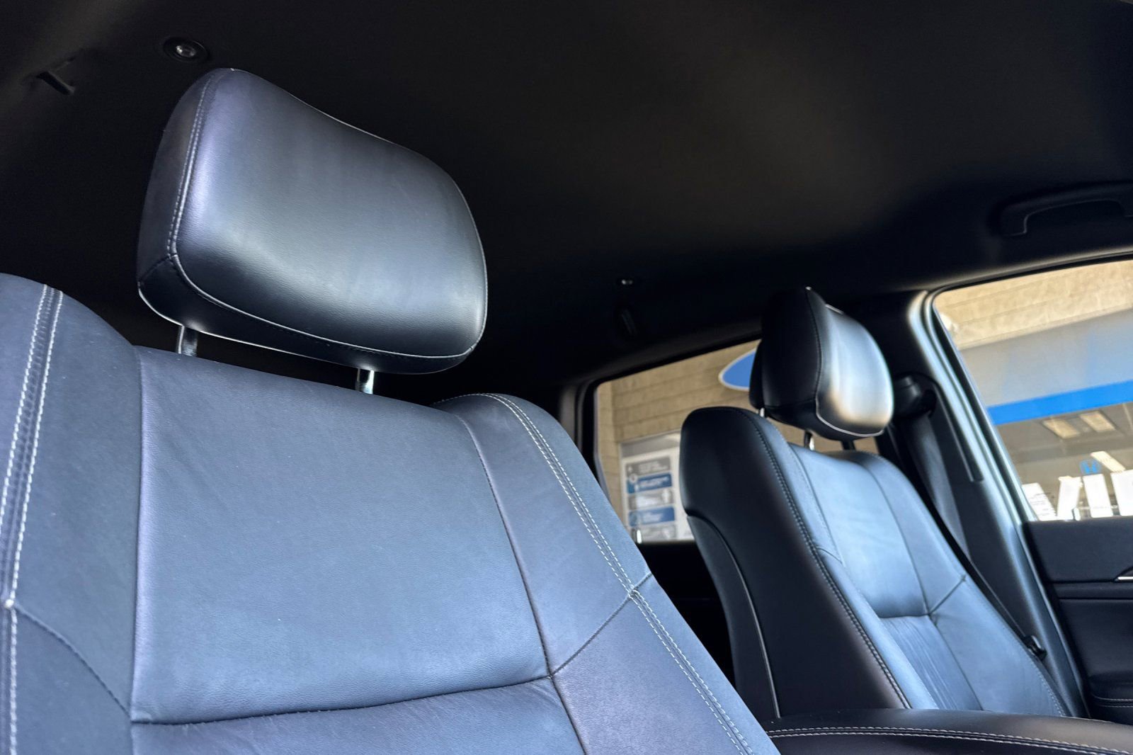 Used 2016 Jeep Grand Cherokee Limited RWD image 17