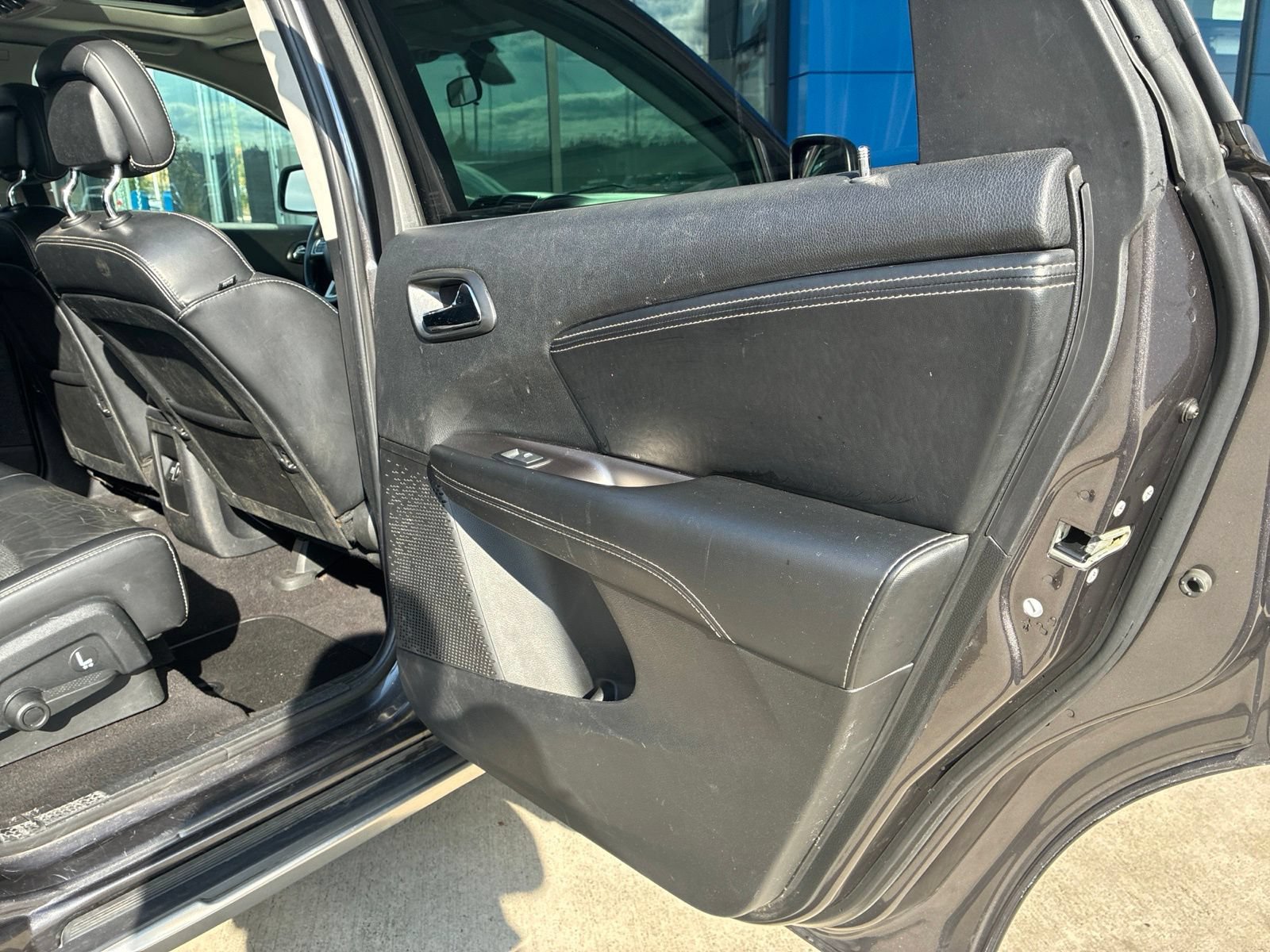 Used 2018 Dodge Journey Crossroad w/ Nav & Sun Group FWD image 14