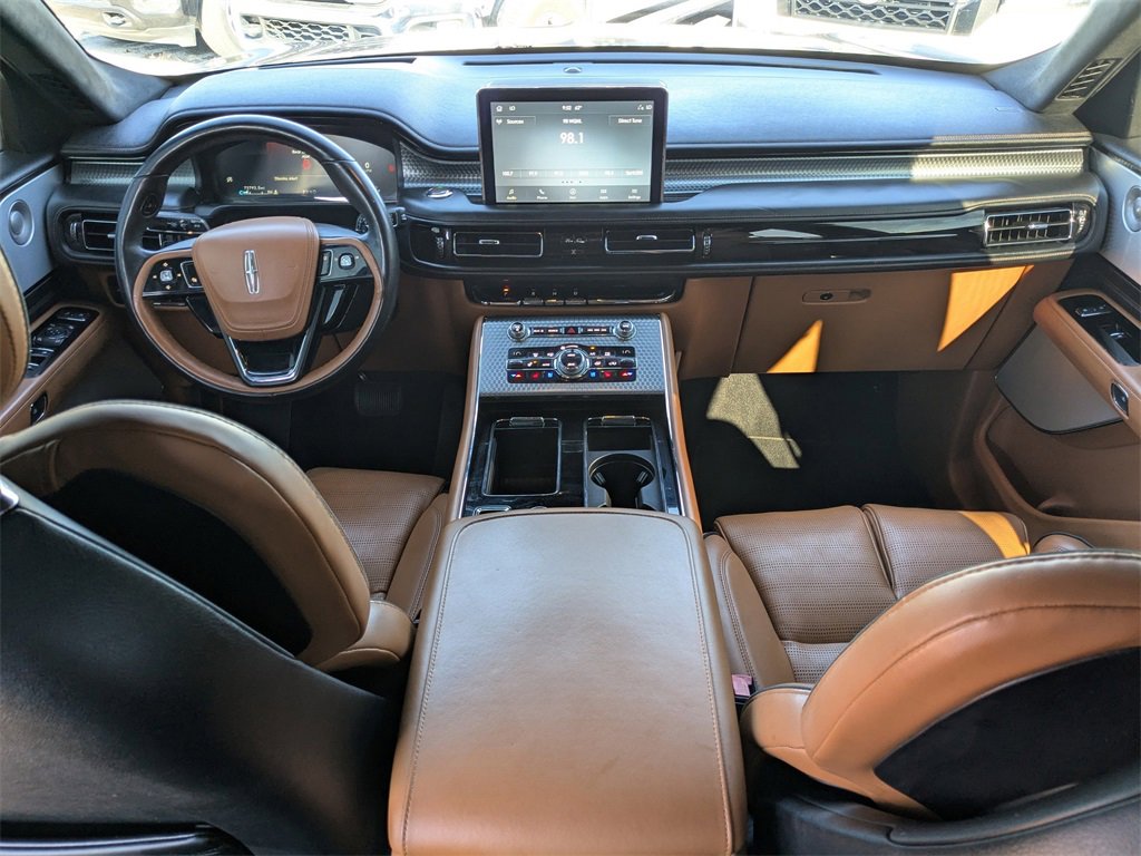 Used 2020 Lincoln Aviator Black Label w/ Dynamic Handling Package image 17