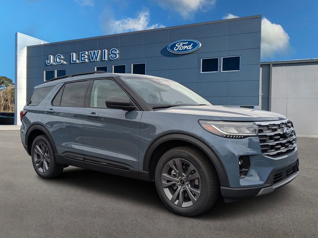 New 2026 Ford Explorer Active w/ Active Comfort Package image 1