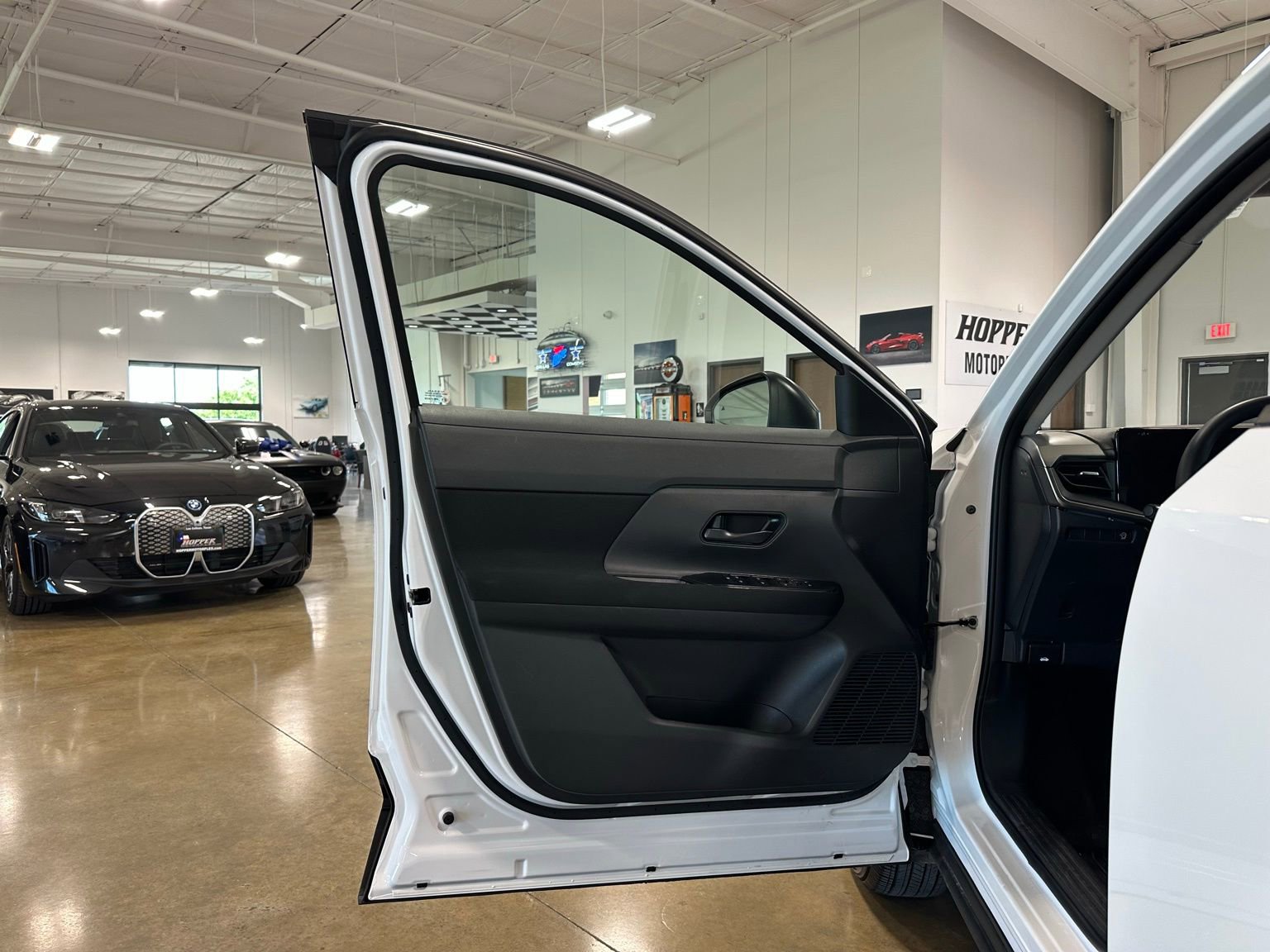 Used 2025 Nissan Kicks S image 10