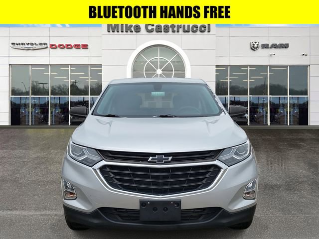 Used 2019 Chevrolet Equinox LS image 2