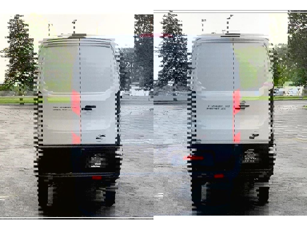 New 2025 Ford Transit 250 Low Roof image 4