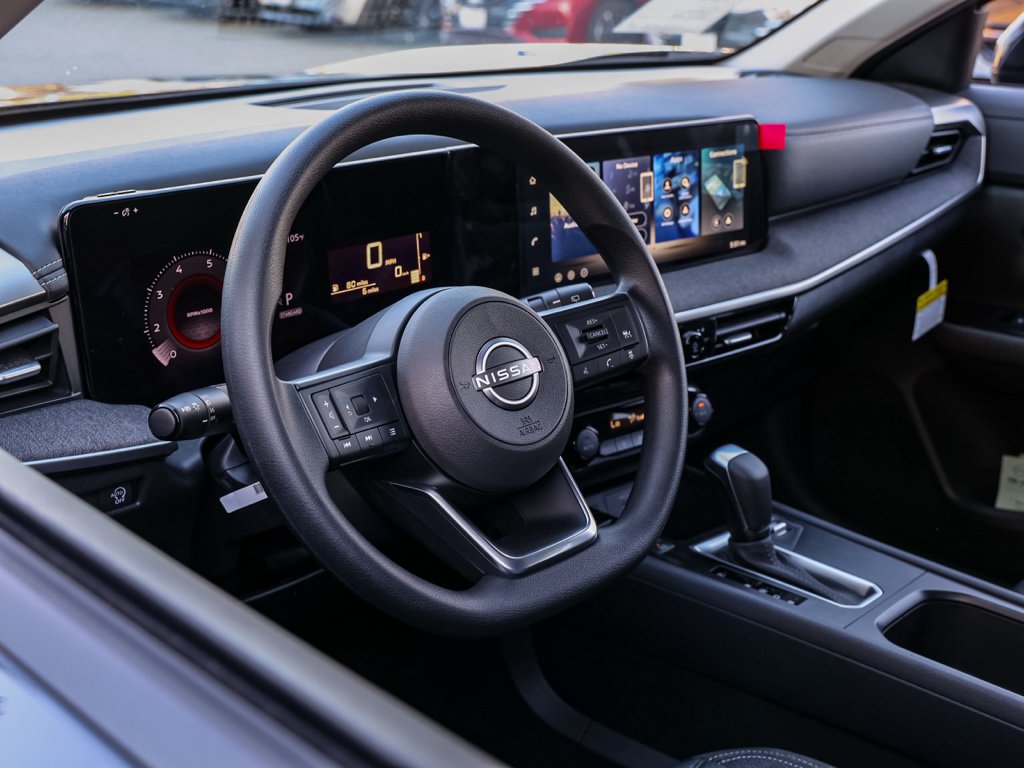 New 2026 Nissan Kicks SV w/ Charging Package FWD image 14