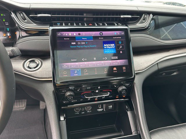 Used 2022 Jeep Grand Cherokee Limited 4xe AWD/4WD image 24