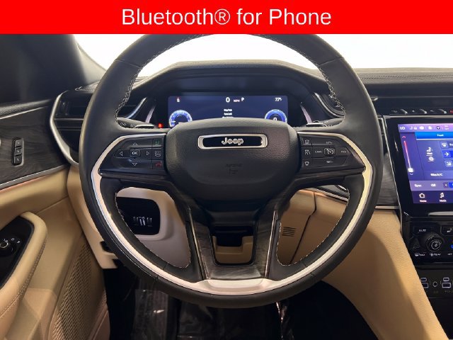 Used 2024 Jeep Grand Cherokee L Limited RWD image 16