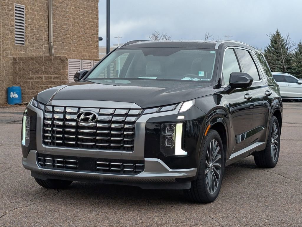 Used 2023 Hyundai Palisade Calligraphy AWD/4WD image 3