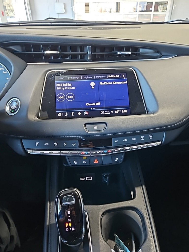 Used 2023 Cadillac XT4 Luxury image 30