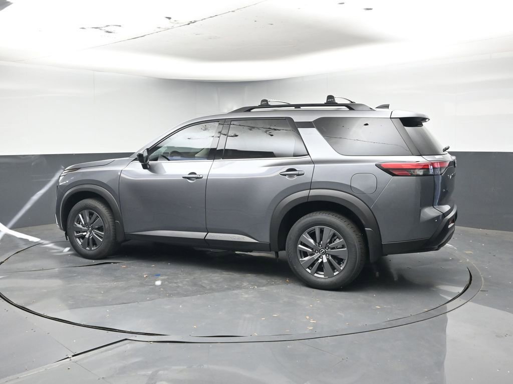 New 2026 Nissan Pathfinder SV image 3