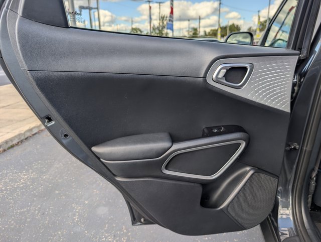 Used 2024 Kia Soul LX w/ Option Group 015 image 14