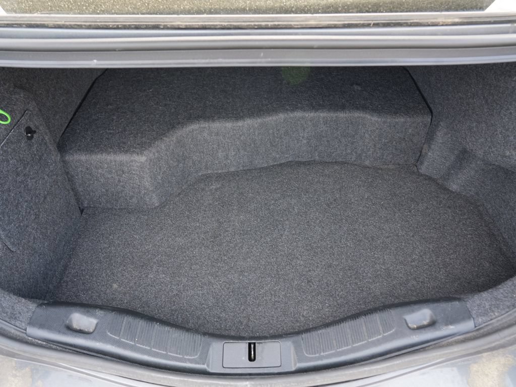 Used 2018 Ford Fusion S FWD image 25