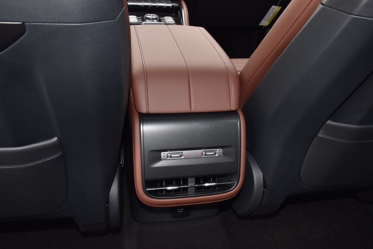 New 2026 Lincoln Nautilus Reserve w/ Jet Appearance Package AWD/4WD image 24