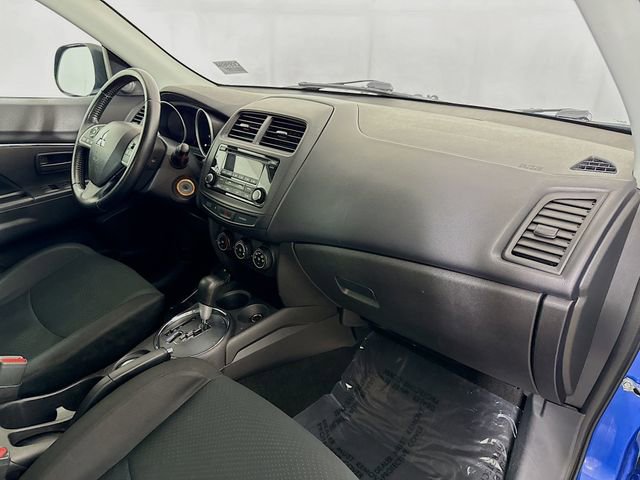 Used 2015 Mitsubishi Outlander Sport ES AWD/4WD image 28