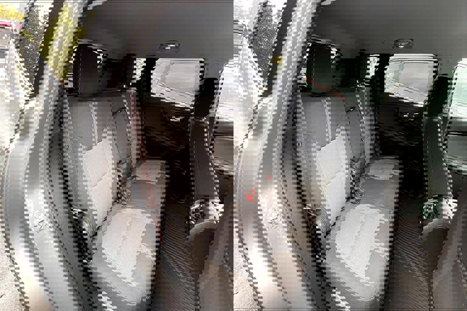 Used 2023 Chevrolet Blazer LT image 26