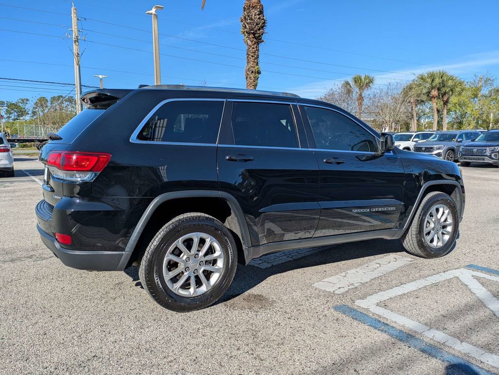 Used 2021 Jeep Grand Cherokee Laredo AWD/4WD image 6
