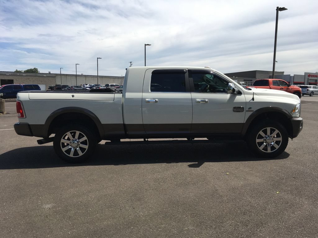 Used 2018 RAM 2500 Longhorn w/ Convenience Group AWD/4WD image 8