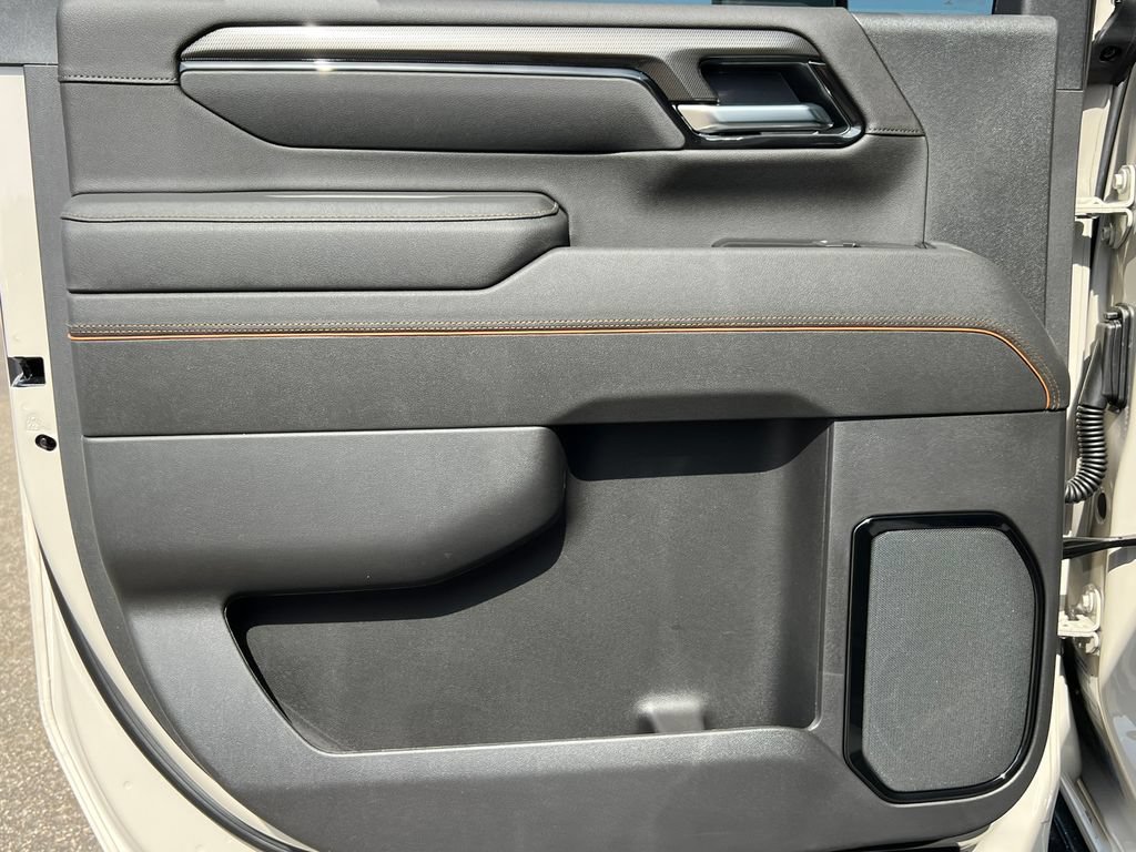 New 2026 GMC Sierra 2500 AT4 w/ AT4 Premium Plus Package AWD/4WD image 48