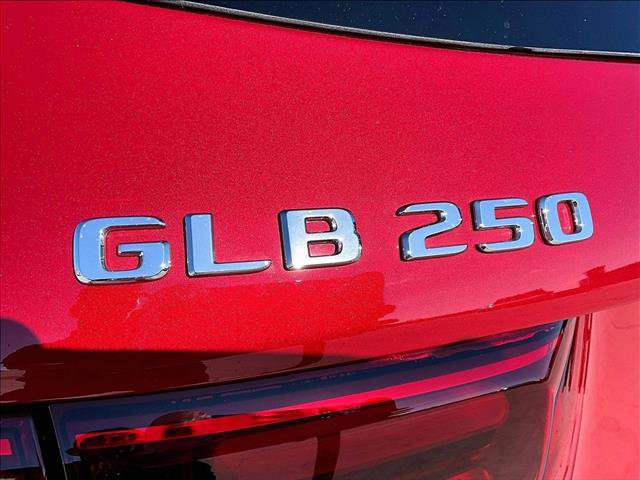 New 2026 Mercedes-Benz GLB 250 image 28