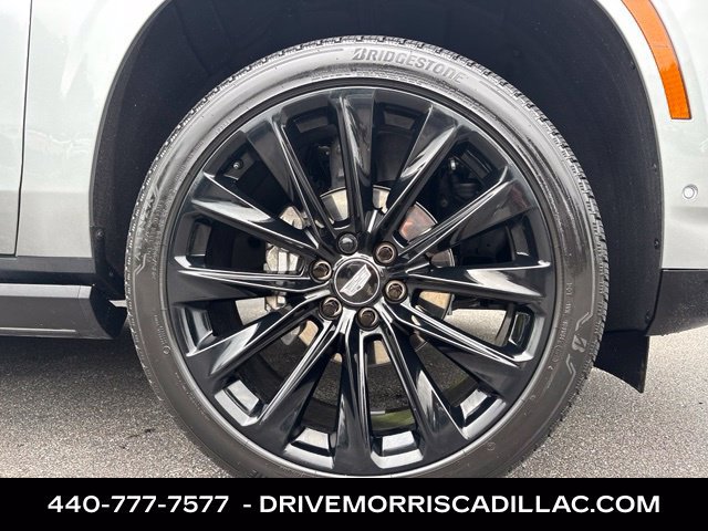 Certified 2025 Cadillac Escalade Sport Platinum w/ LPO, ONYX Package AWD/4WD image 17