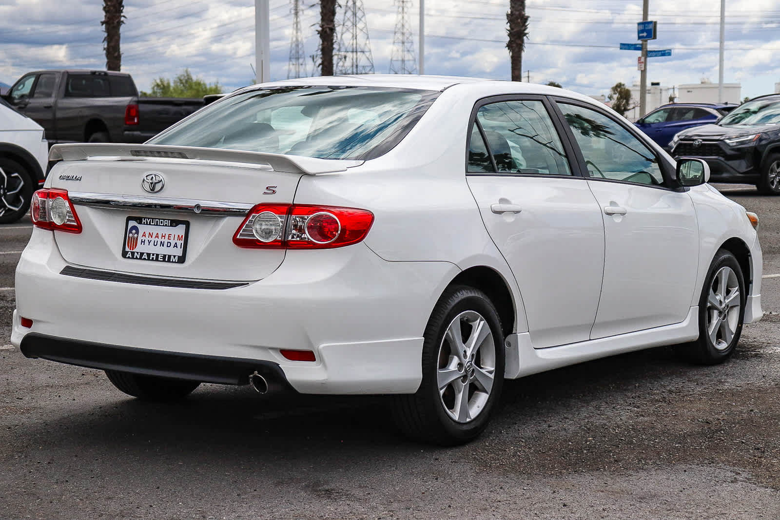 Used 2013 Toyota Corolla S FWD image 7